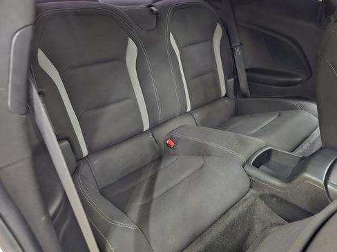 Used 2020 Chevrolet Camaro LT w/ Technology Package image 27