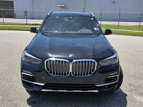 Used 2020 BMW X5 sDrive40i w/ Luxury Seating Package RWD image 2