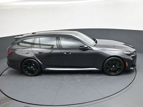Used 2026 BMW M5 Touring image 24