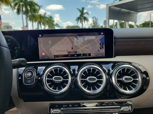Used 2019 Mercedes-Benz A 220 image 23