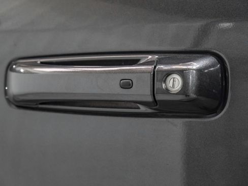 Used 2020 RAM 3500 Laramie w/ Night Edition image 41