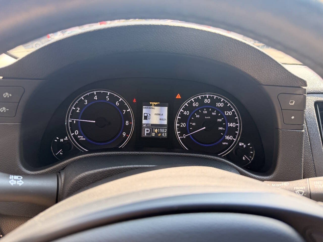 Used 2011 INFINITI G37 Convertible w/ Premium Pkg RWD image 17