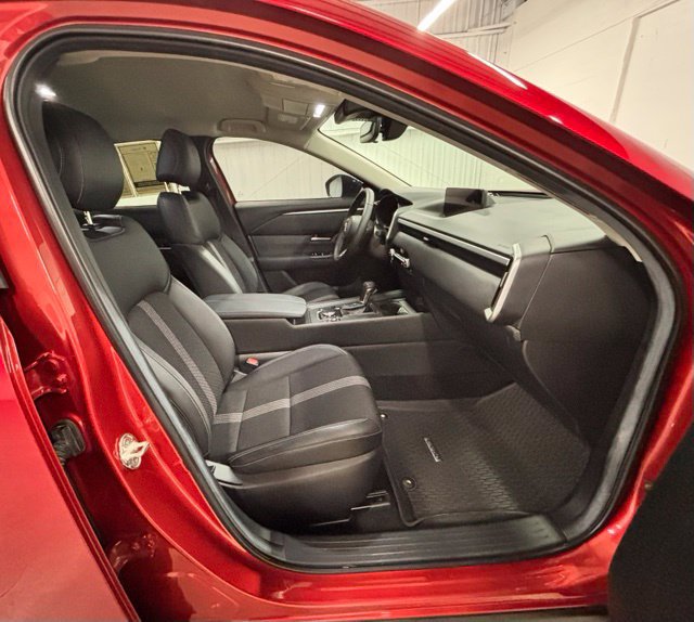 Used 2025 MAZDA CX-50 AWD 2.5 S w/ Weather Package image 18