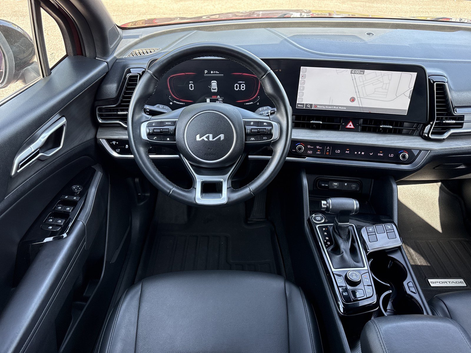 Used 2024 Kia Sportage X-Line w/ X-Line Premium Package AWD/4WD image 17