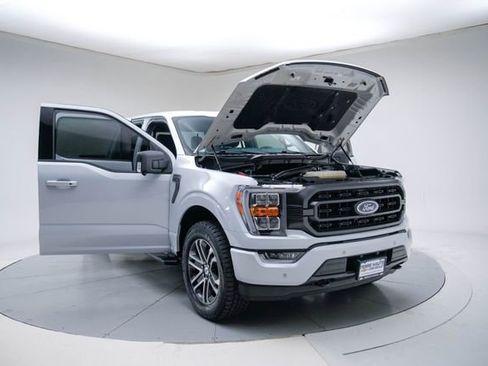 Used 2021 Ford F150 XLT w/ Equipment Group 302A High AWD/4WD image 11