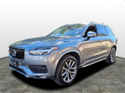 Used 2016 Volvo XC90 T6 Momentum w/ Momentum Plus Package