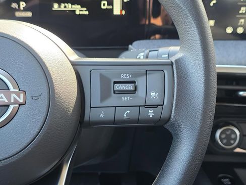 New 2026 Nissan Kicks S image 17