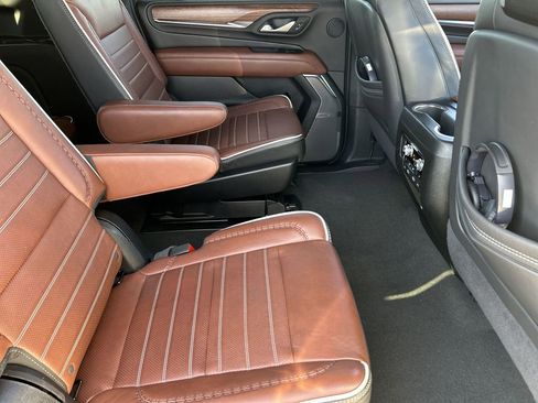 Used 2024 GMC Yukon XL Denali Ultimate image 28