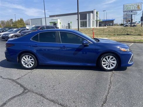 Used 2024 Toyota Camry LE image 2
