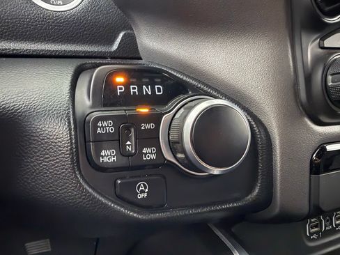 Used 2022 RAM 1500 Big Horn AWD/4WD image 23