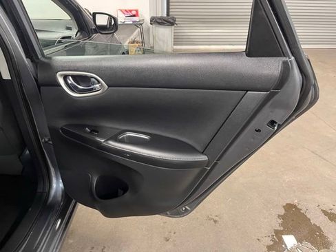 Used 2019 Nissan Sentra SV image 15