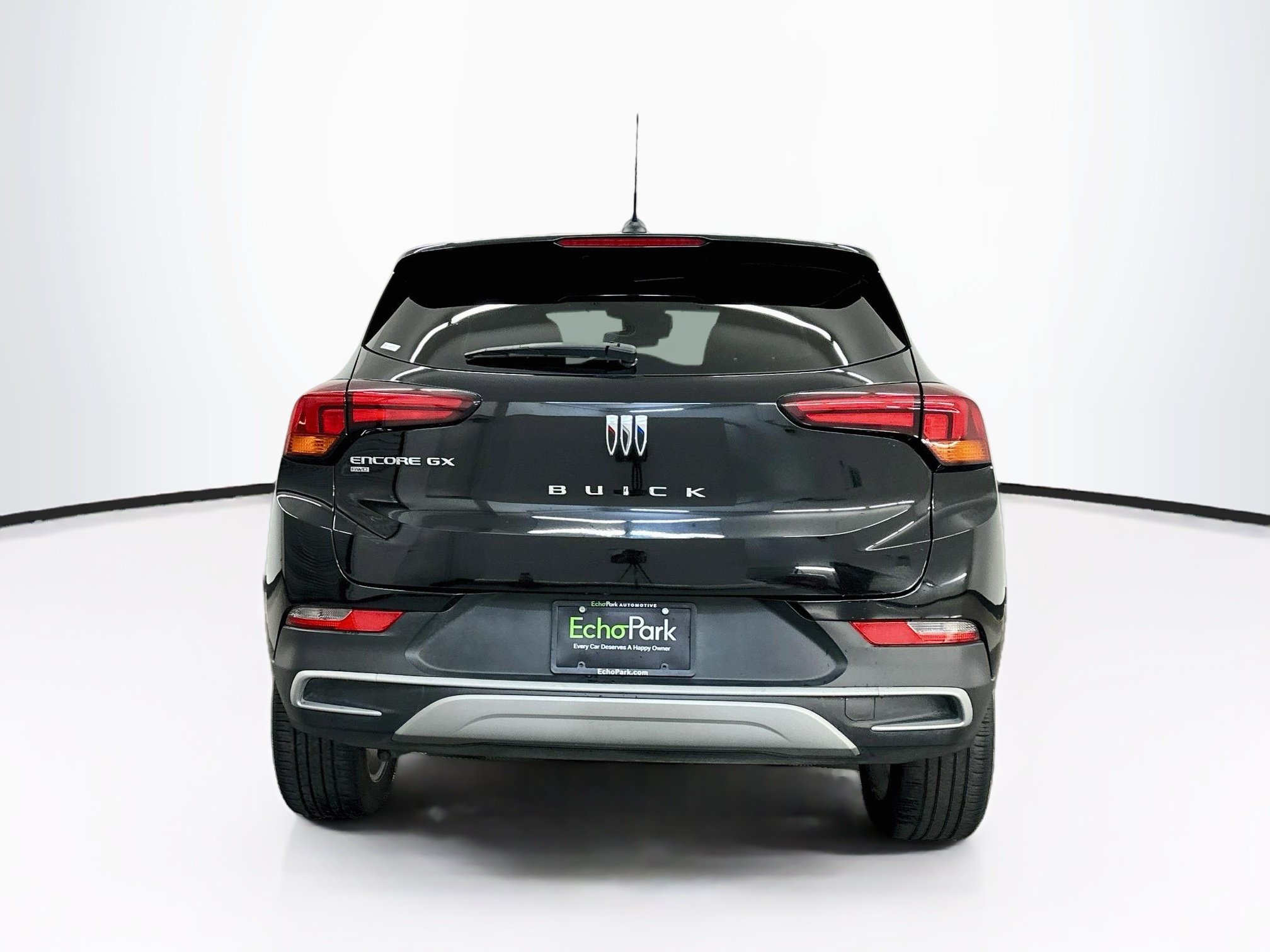Used 2025 Buick Encore GX Preferred AWD/4WD image 7