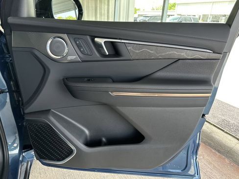 New 2026 Buick Enclave Avenir image 41