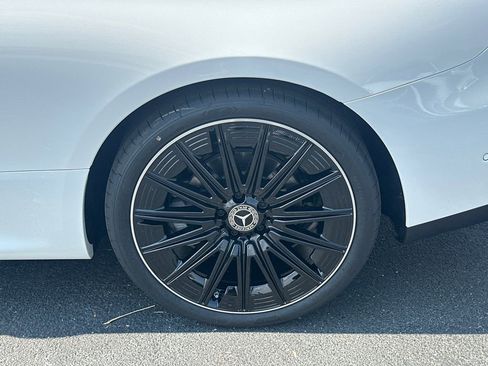 New 2026 Mercedes-Benz CLE 300 4MATIC Coupe image 21