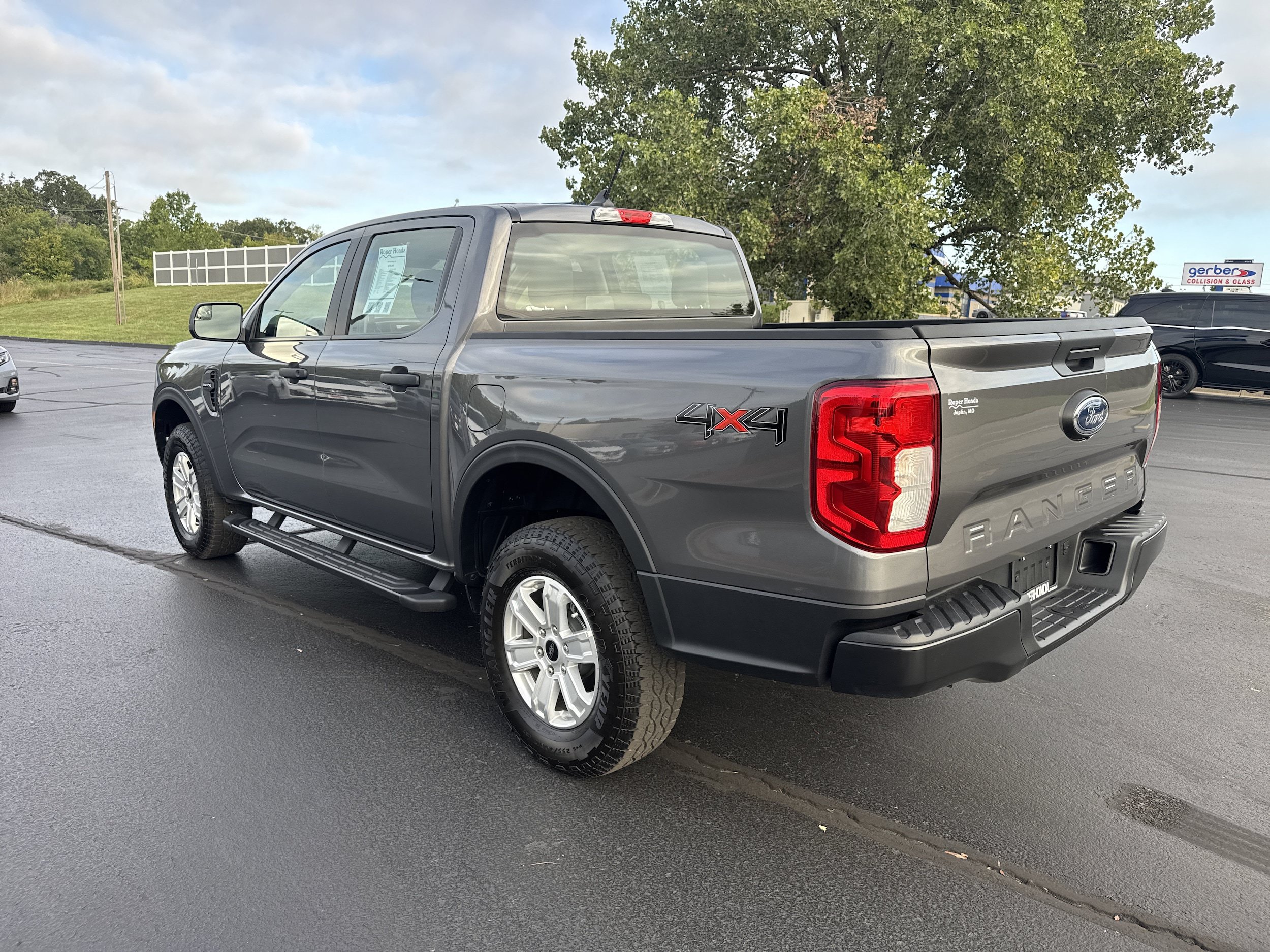 Used 2025 Ford Ranger XL AWD/4WD image 9