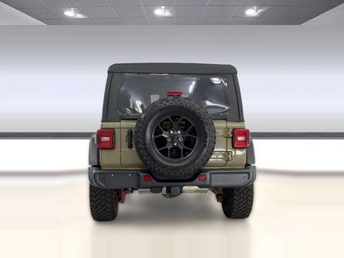 Used 2025 Jeep Wrangler Unlimited Sport AWD/4WD image 10