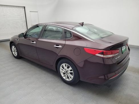 Used 2018 Kia Optima LX image 3