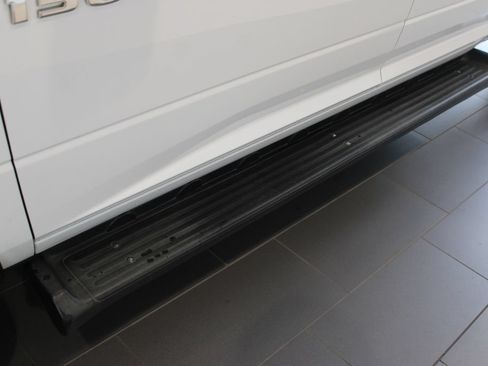 Used 2014 RAM 1500 Express AWD/4WD image 36