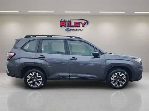 Certified 2026 Subaru Forester Base image 6