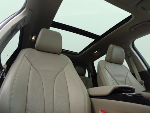 Used 2021 Lincoln Nautilus Reserve w/ Class II Trailer Tow Package image 13