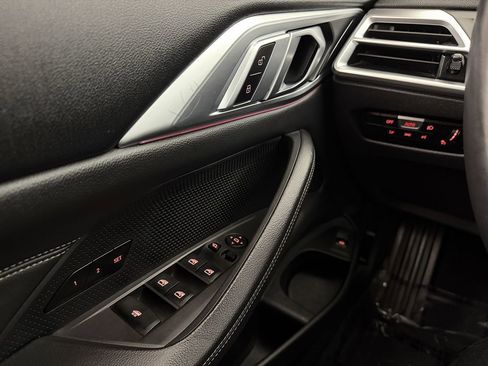 Used 2025 BMW 430i xDrive Convertible image 25