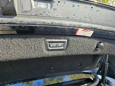 Used 2020 BMW M850i xDrive Convertible w/ M Carbon Exterior Package image 40