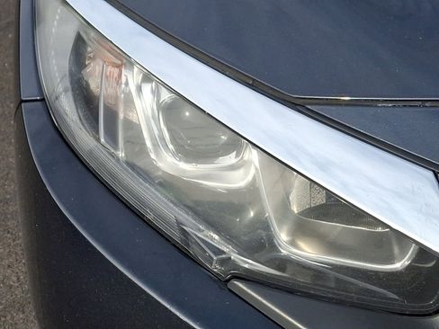 Used 2017 Honda Civic EX image 9