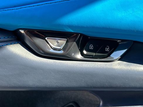 Used 2023 Chevrolet Corvette Z06 w/ Stealth Interior Trim Package image 16