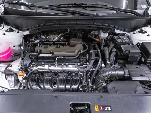 Certified 2026 Hyundai Tucson SE FWD image 25