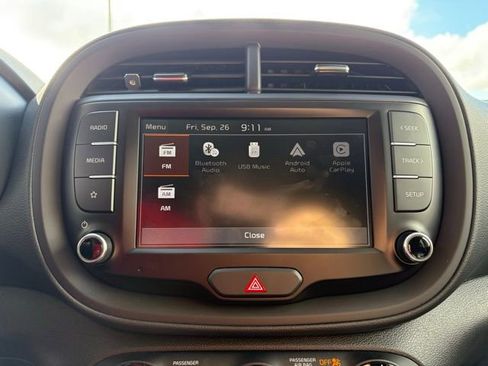 Used 2024 Kia Soul LX w/ Option Group 015 image 16