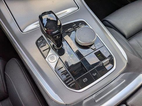 Used 2019 BMW X5 xDrive40i w/ Executive Package image 16