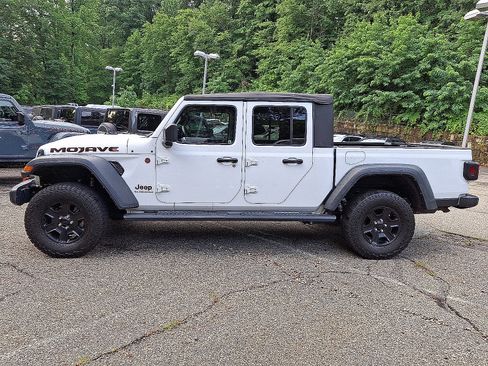 Certified 2021 Jeep Gladiator Mojave AWD/4WD image 4