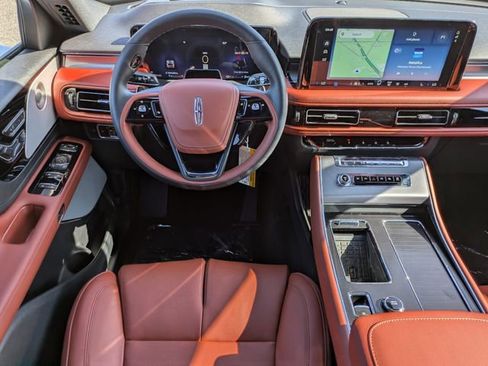 New 2026 Lincoln Aviator Reserve AWD/4WD image 16