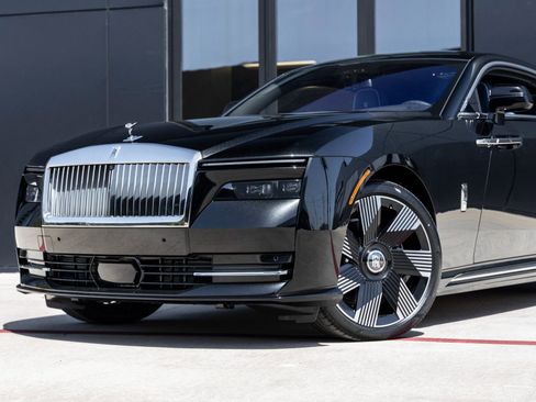 New 2025 Rolls-Royce Spectre image 6
