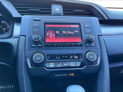 Used 2017 Honda Civic Sport image 35