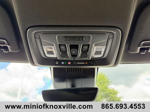 Used 2024 GMC Sierra 2500 AT4 w/ AT4 Premium Plus Package AWD/4WD image 31