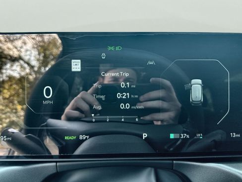 New 2026 Kia EV9 Land w/ Nightfall Edition Package image 32