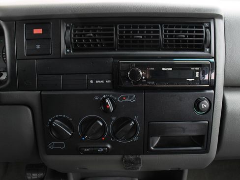Used 1997 Volkswagen Eurovan Camper FWD image 69
