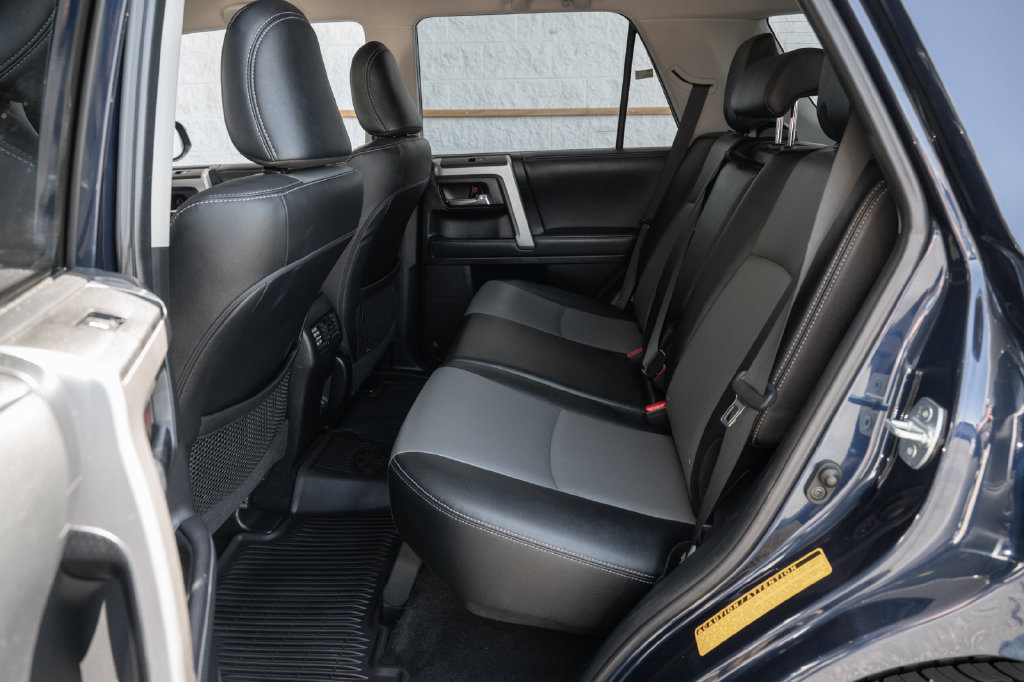 Used 2021 Toyota 4Runner SR5 Premium w/ Wilderness Package (TMS) RWD image 36