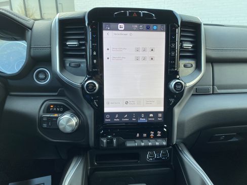 Used 2024 RAM 2500 Laramie w/ Night Edition image 25