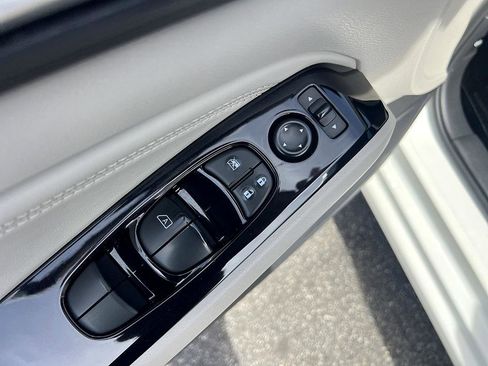 Certified 2021 Nissan Altima 2.5 SV image 20