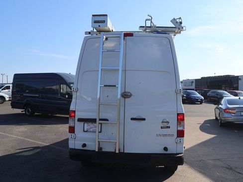 Used 2019 Nissan NV 3500 SV RWD image 6