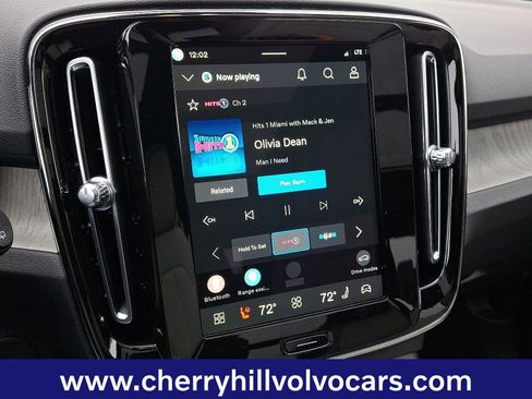 New 2026 Volvo EX40 Plus w/ Climate Package image 12