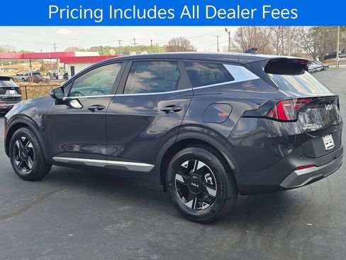 New 2026 Kia Sportage LX FWD image 5