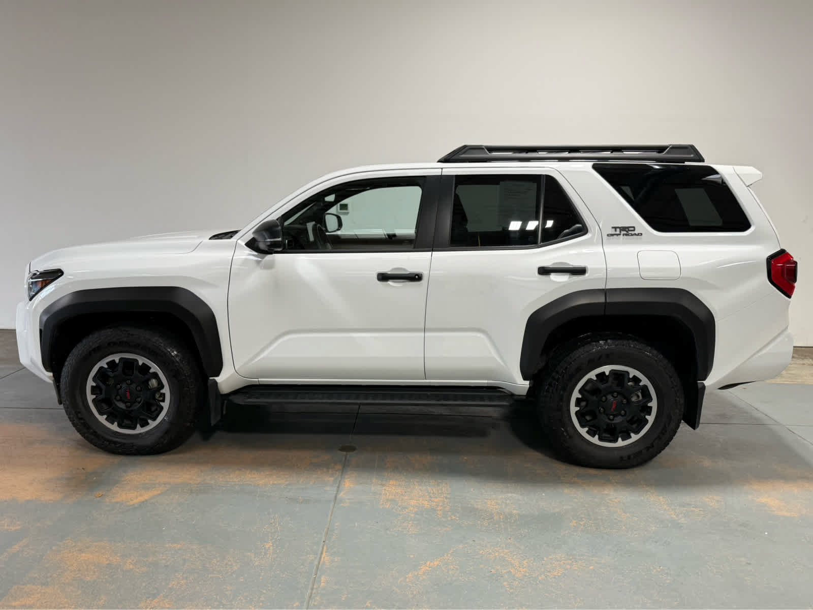 Used 2025 Toyota 4Runner TRD Off-Road Premium AWD/4WD image 2