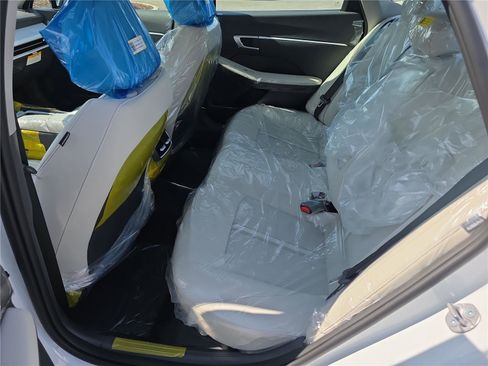 New 2026 Hyundai Sonata SEL FWD image 6