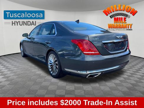 Used 2019 Genesis G90 5.0 Ultimate RWD image 5