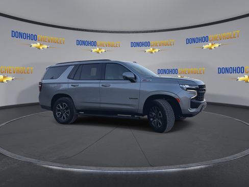 Used 2024 Chevrolet Tahoe Z71 w/ Luxury Package image 5
