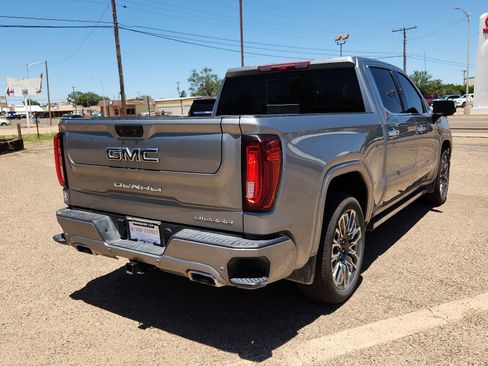 Used 2026 GMC Sierra 1500 Denali Ultimate AWD/4WD image 4