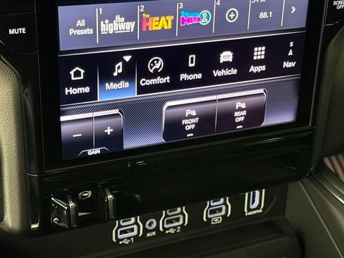 Used 2026 RAM 1500 Laramie w/ Night Edition AWD/4WD image 18